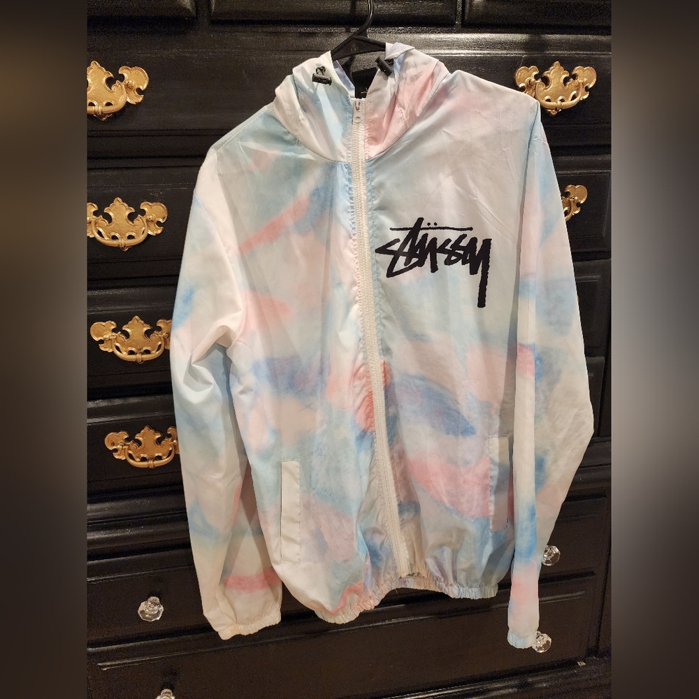 Stüssy wind breaker!
